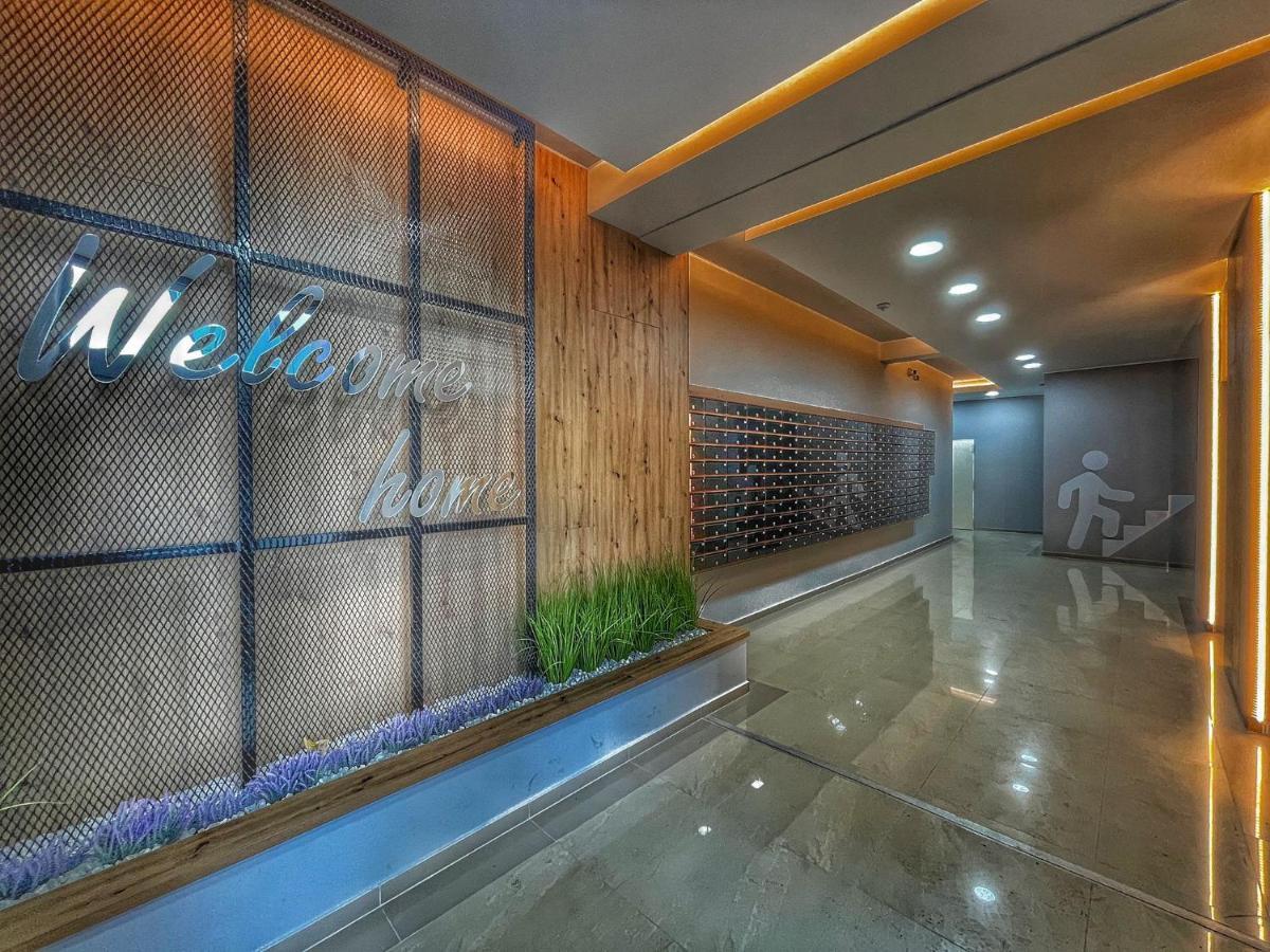 Q Luxury Palas Mall Iasi Bagian luar foto